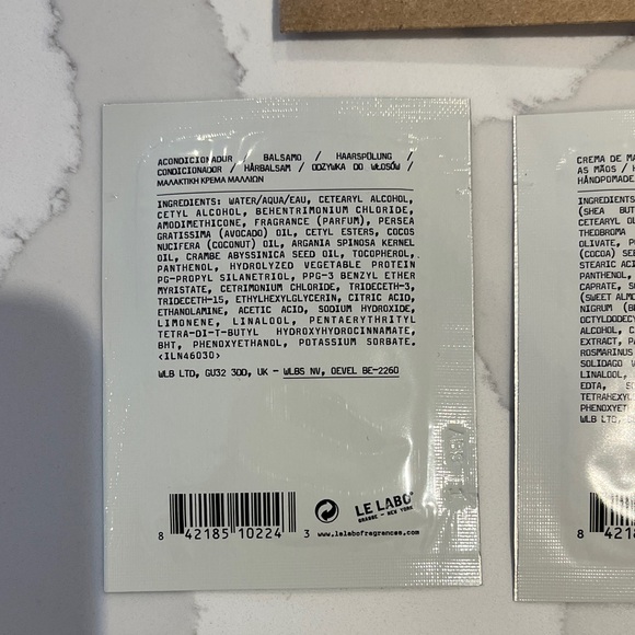 Le Labo Mini Toiletry Sachets Set - Picture 6 of 10